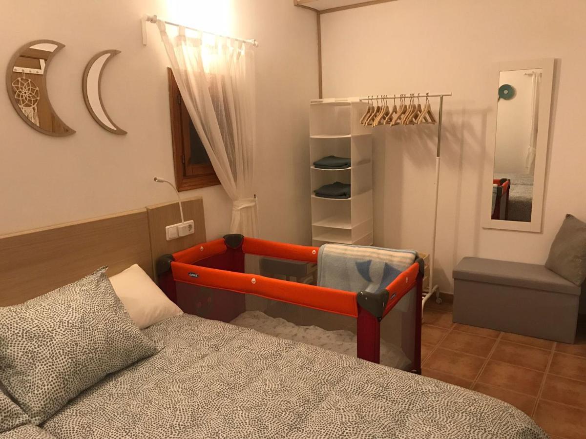Apartamentos Erlueta Calatayud Kültér fotó